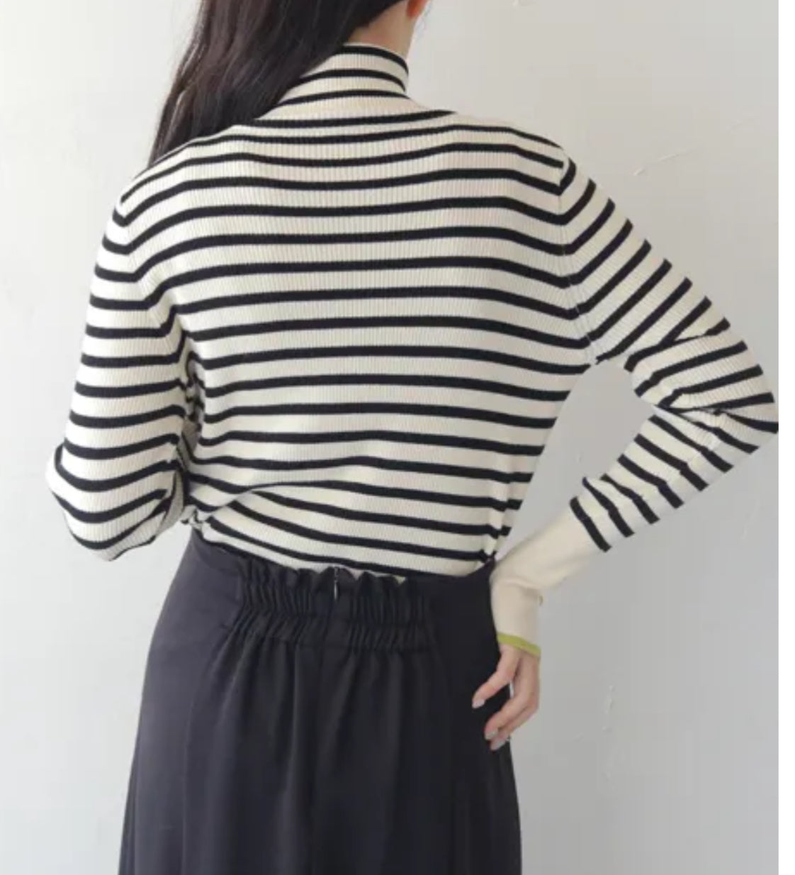 vingtrois 配色ラインタートルニット