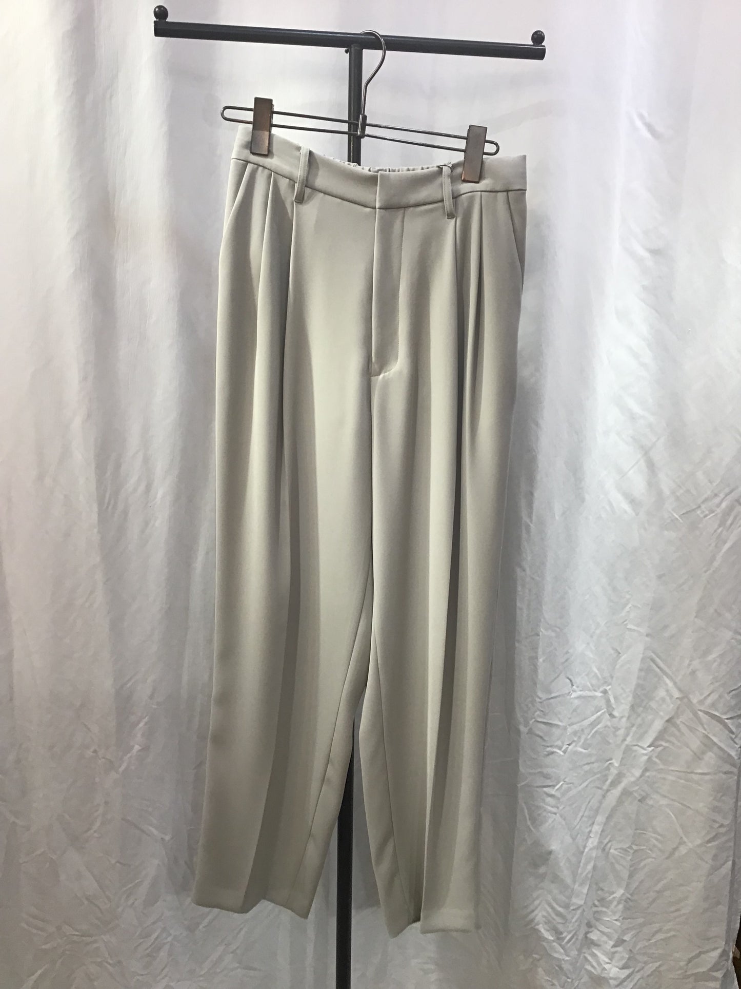 ☆sale qtume タックパンツ