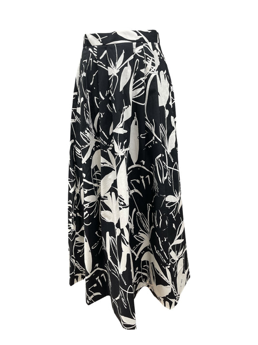 anana コットンフラワータックスカート