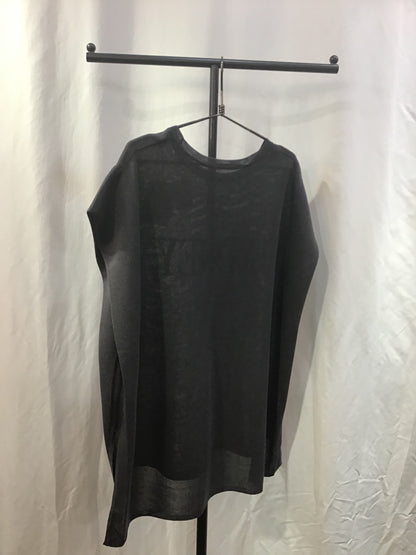 ☆CLOCHE シアーニットロゴTOPS