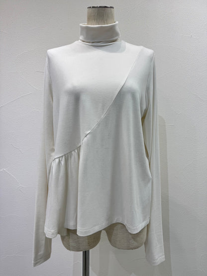 ☆予約CYANアシメギャザーウォームタートル【即日決済で次から使える10％還元クーポンもらえます】