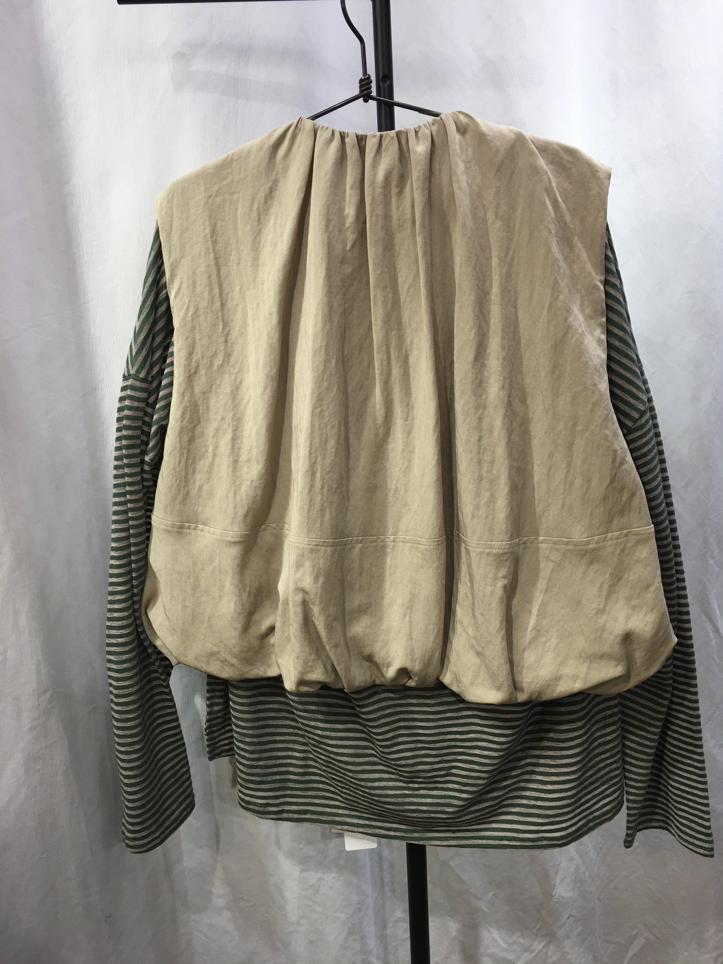 ☆chignonダブルジップバルーンジレ