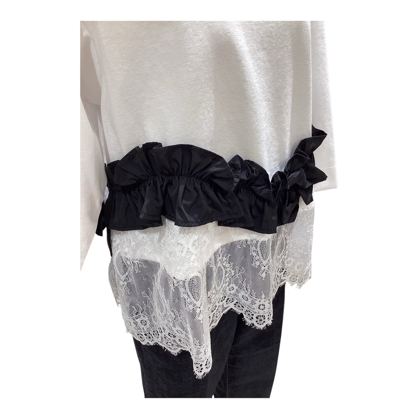 ◎Eimee Law ヘムフリルレースTOPS