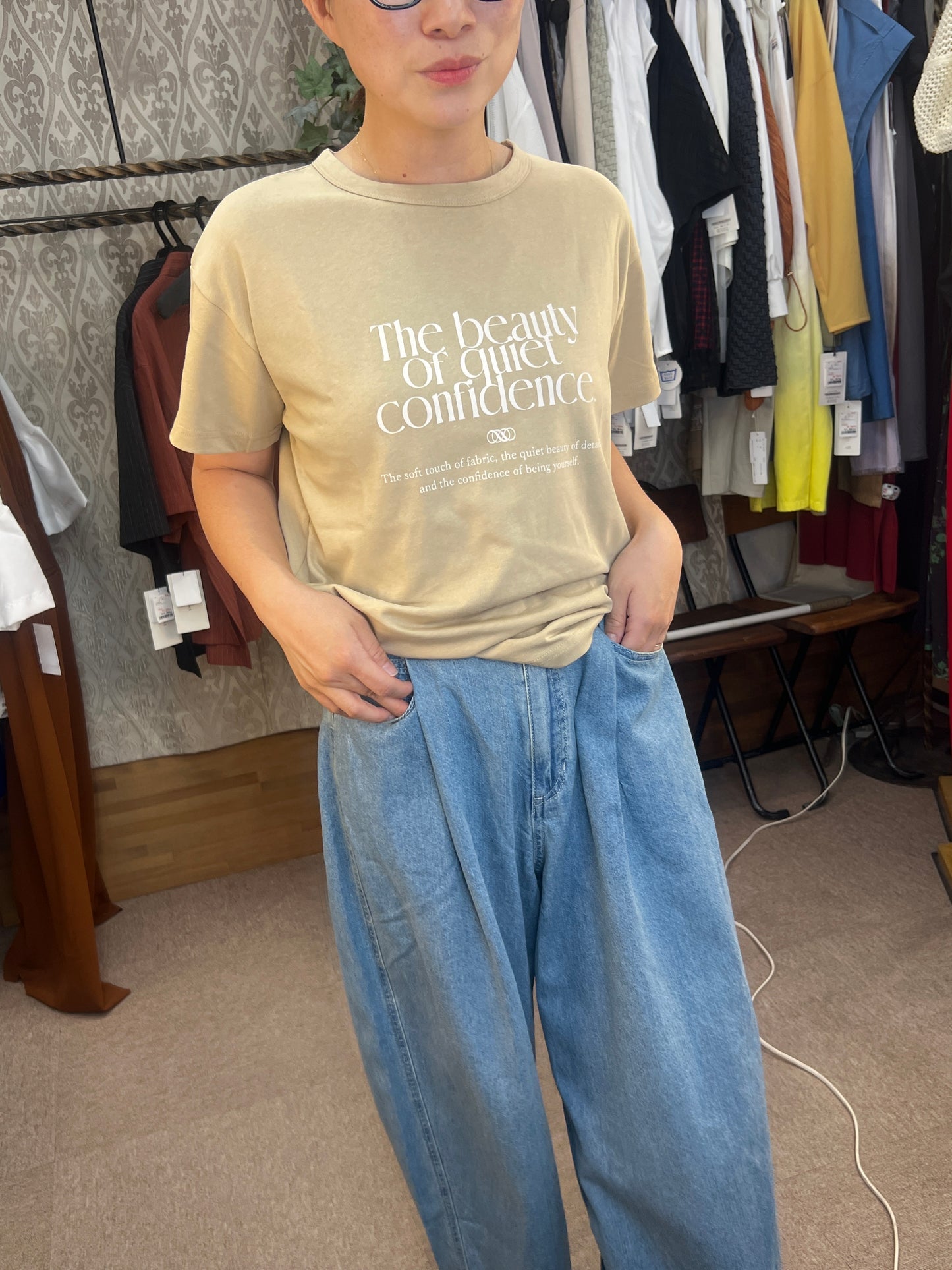 ロゴTシャツ
