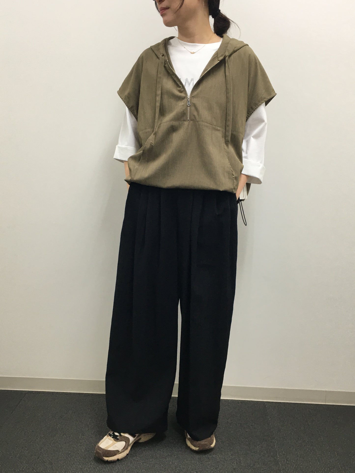 ☆予約clocheビンテージポリナイロンタックパンツ【即日決済で次から使える10%還元クーポンがもらえます】