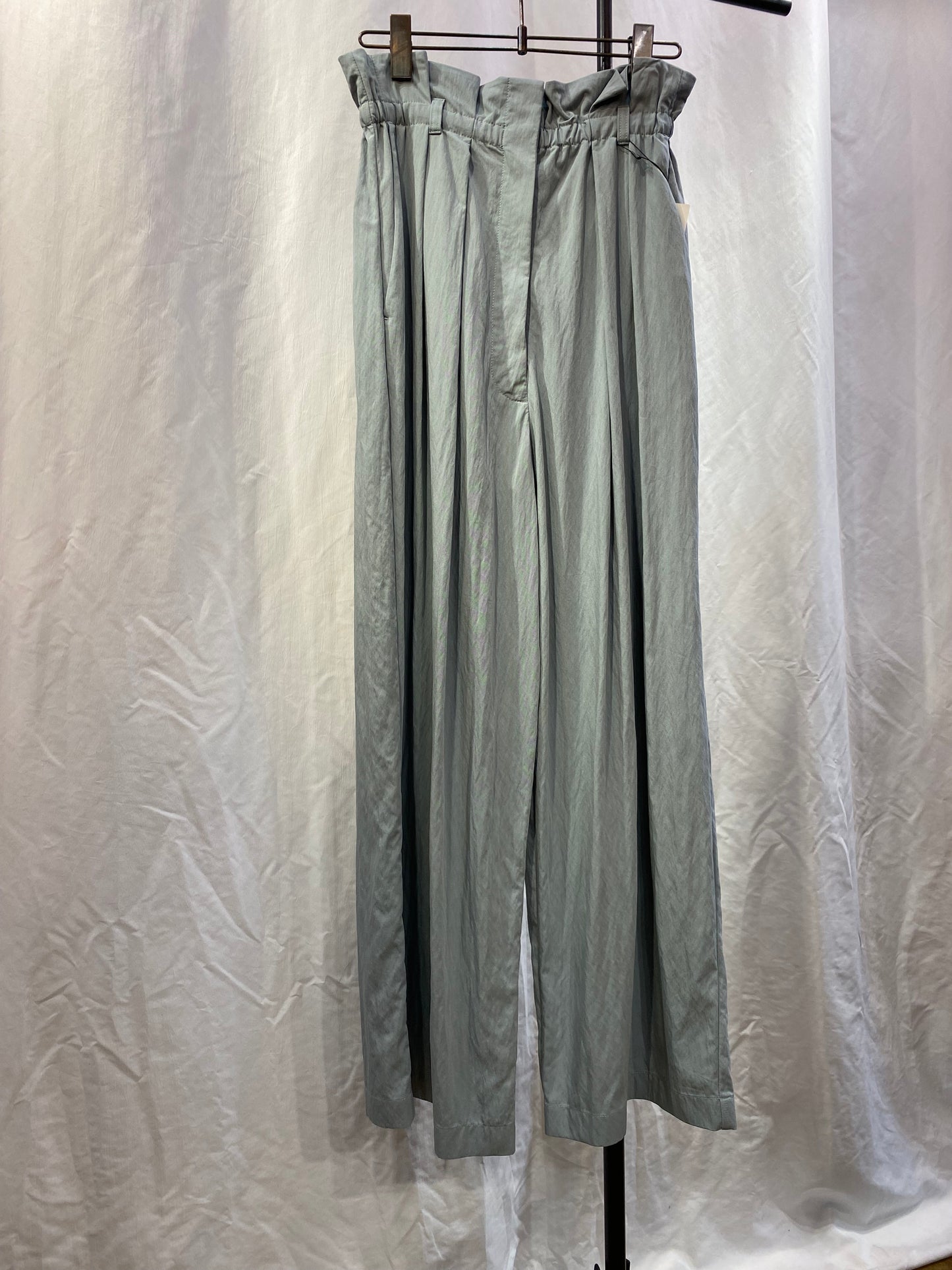 ☆CLOCHE ハイウエストタックパンツ