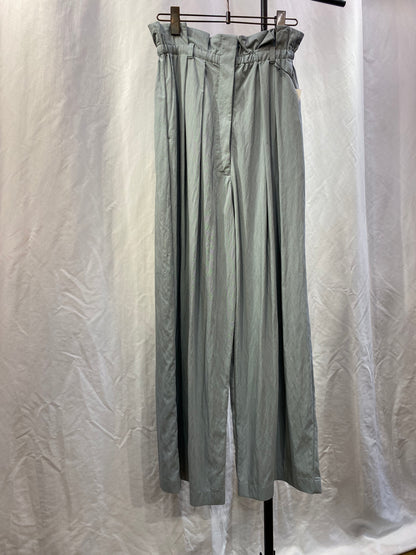 ☆CLOCHE ハイウエストタックパンツ