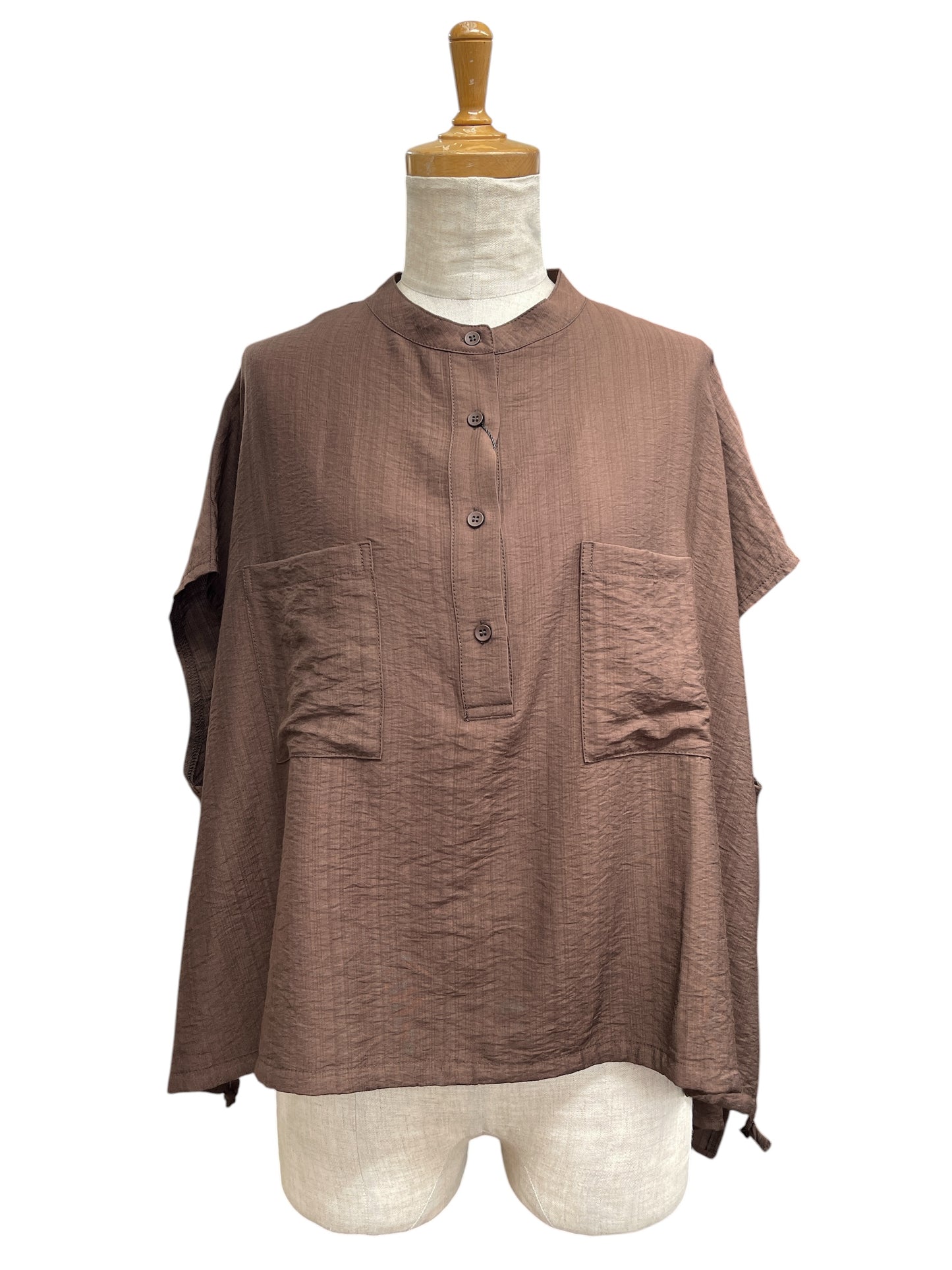 ノーカラーPOシャツ