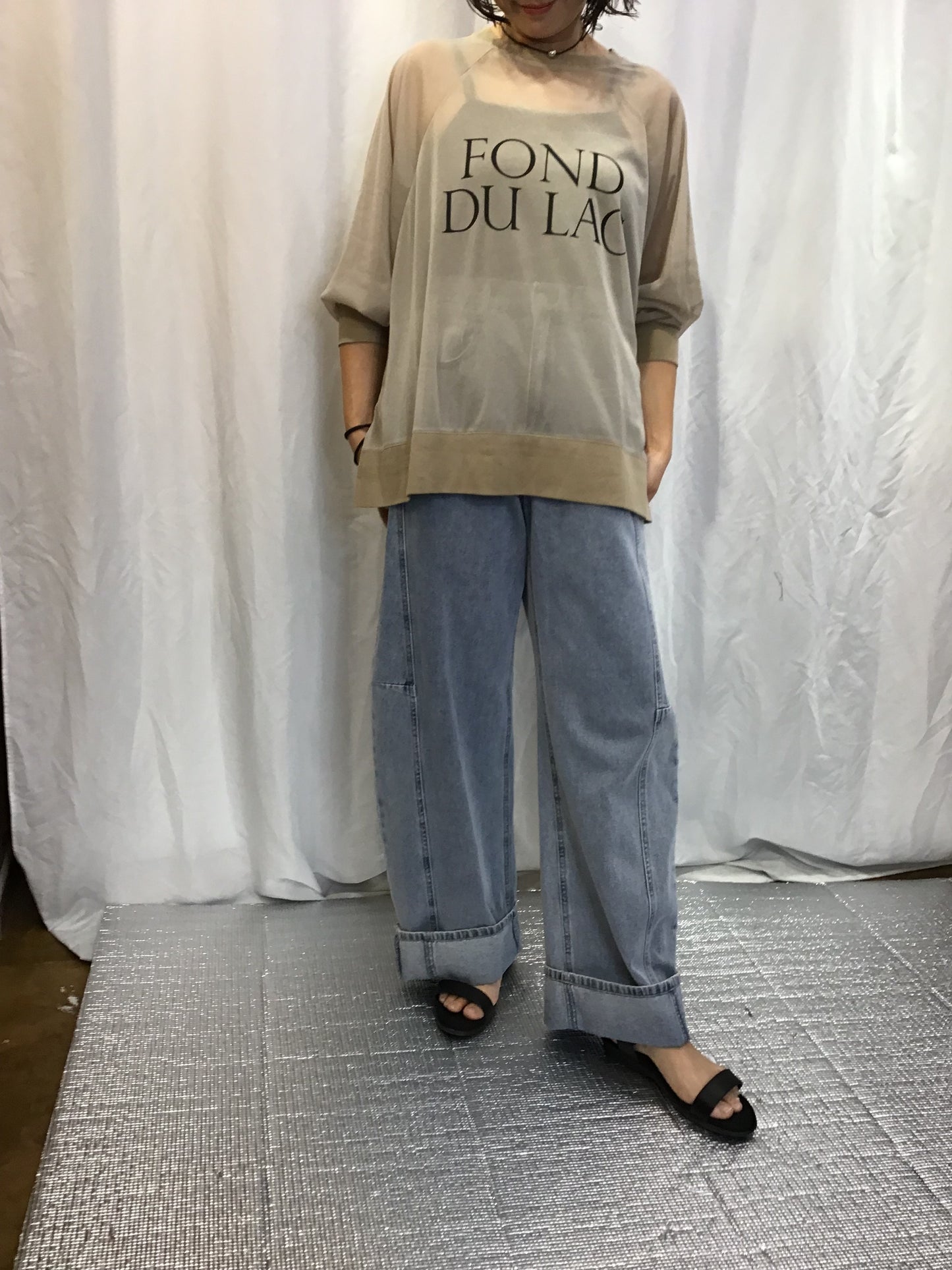 ☆CLOCHEシアーイレヘムロゴTOPS