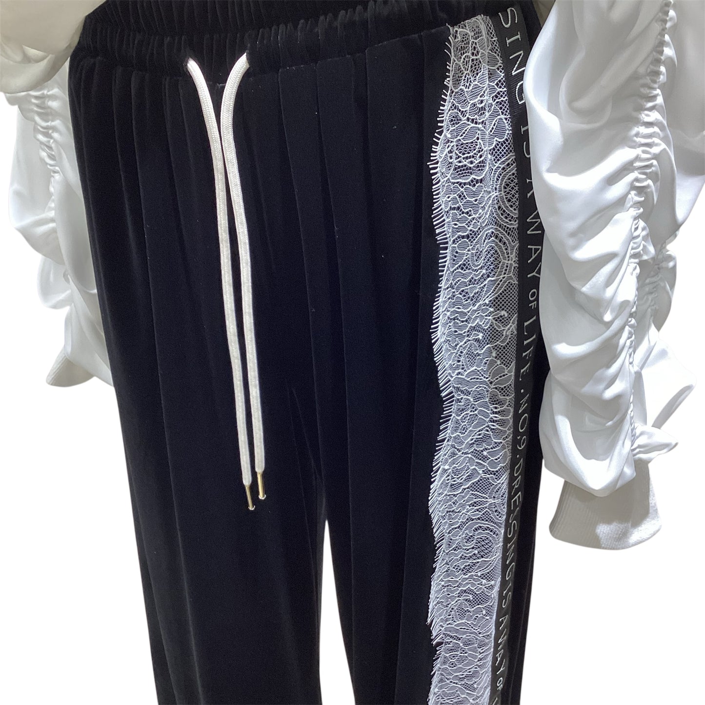 ◎Eimee Law アシメサイドレースベロアPT