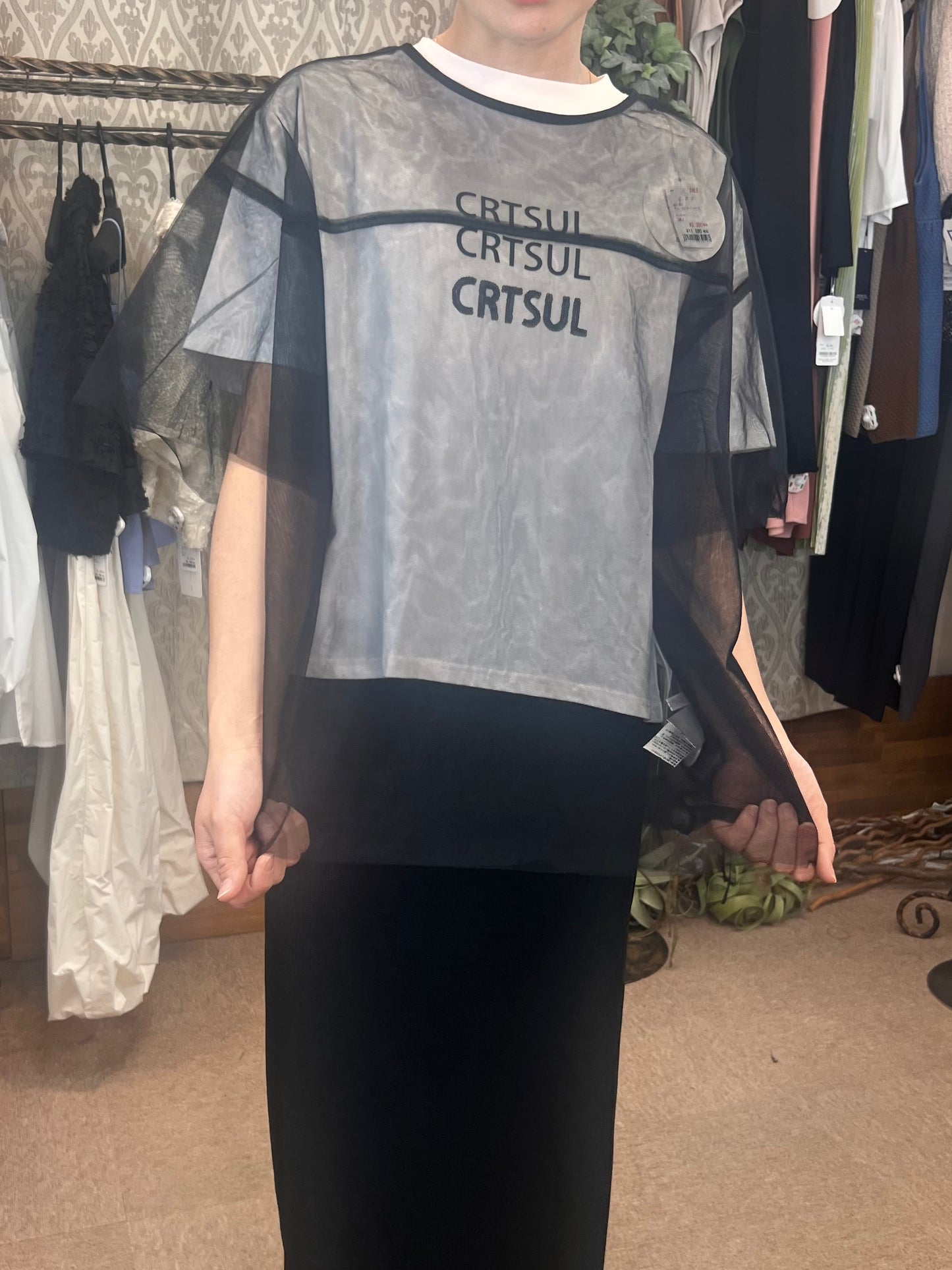 チュールTシャツ