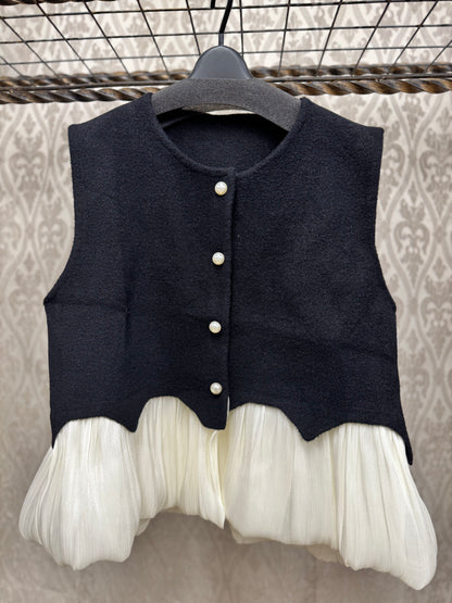 裾シャイニーシフォンベスト