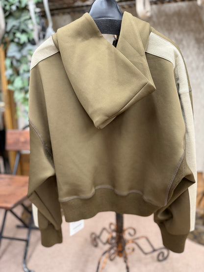 ◎ATELIER SIX ダンボールニットパーカー