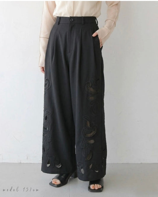 Vingtoris レースカット刺繍パンツ