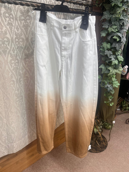グラデーションデニムパンツ