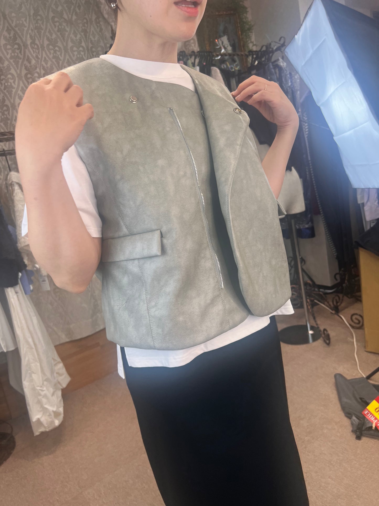 レザーベスト