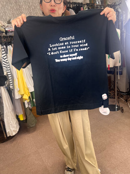 ぼかしロゴTシャツ
