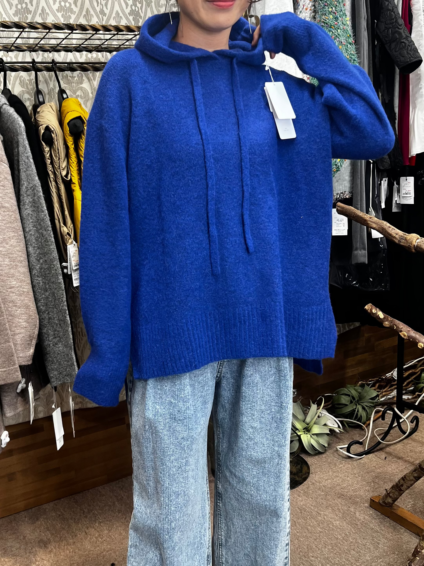 ニットフーディ