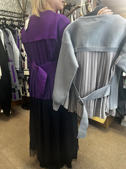 バックプリーツダンボールニットトップス