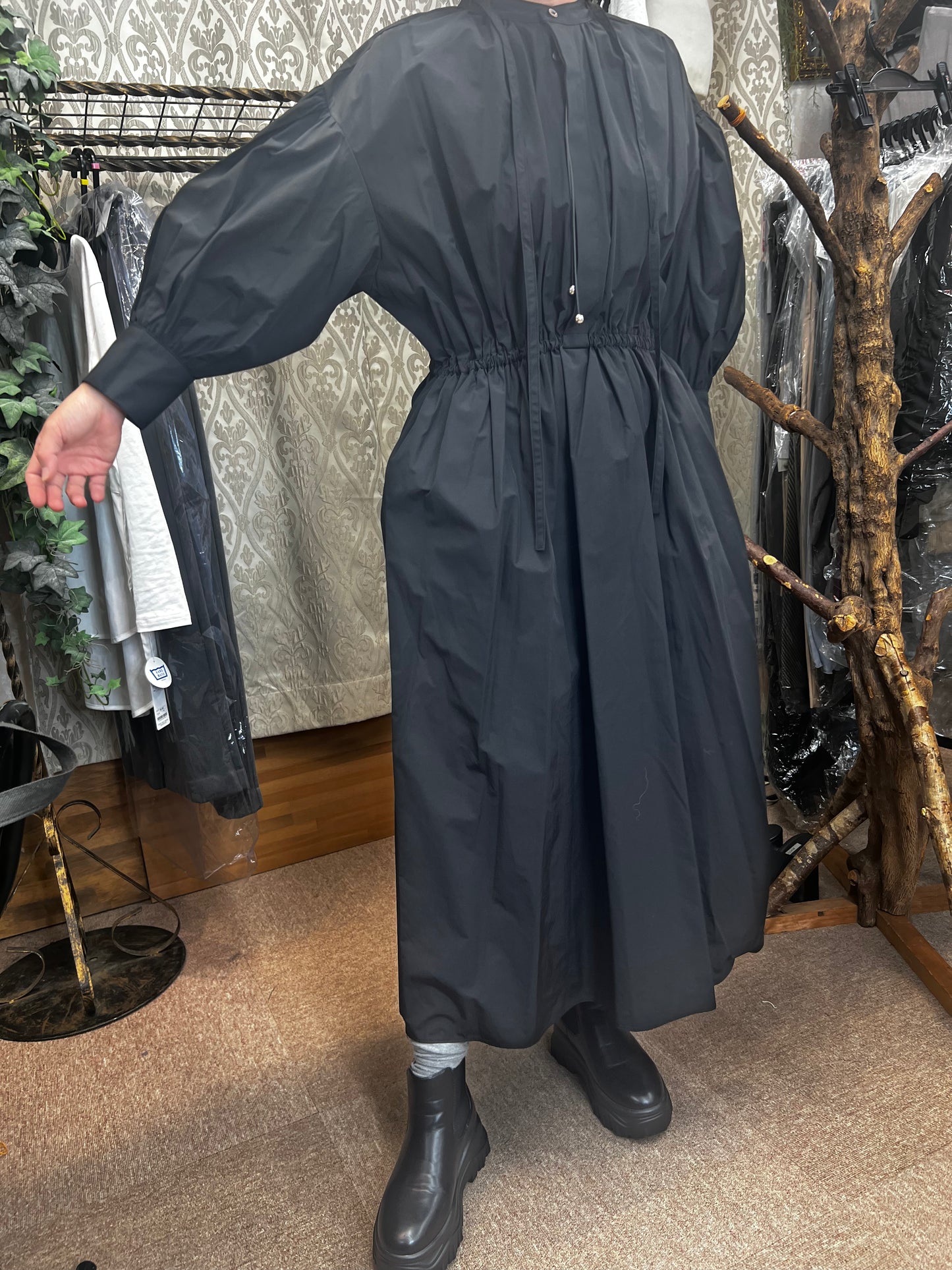 ギャザーワンピース