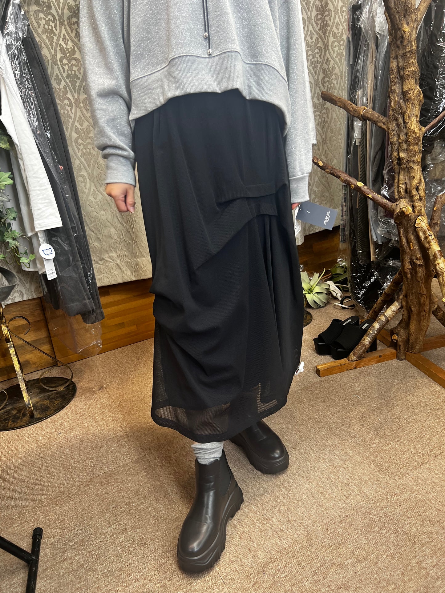 タックメッシュスカート