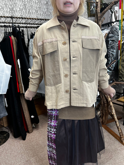 バック刺繍ジャケット