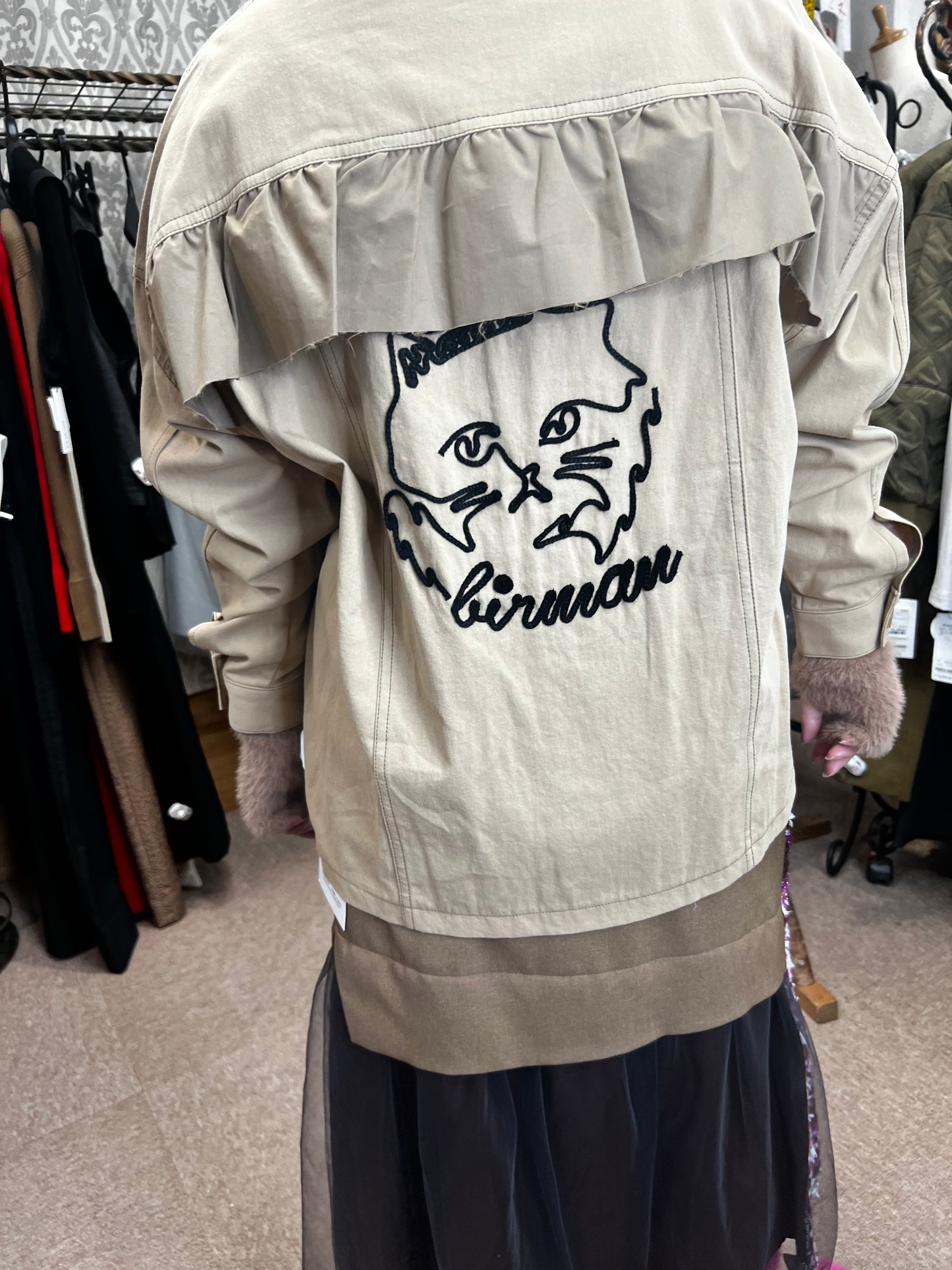 バック刺繍ジャケット