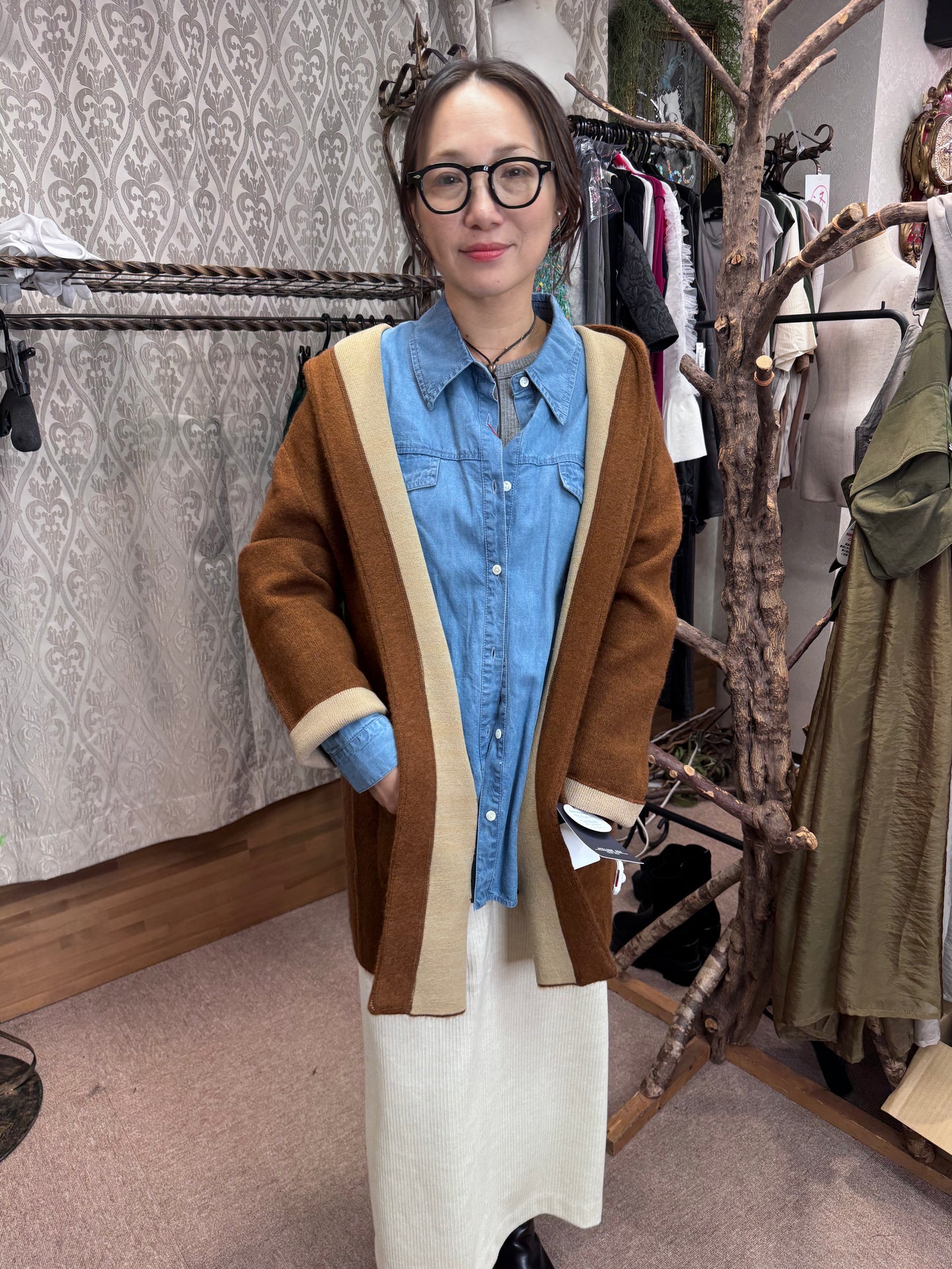 アルパカ入りフードカーディガン