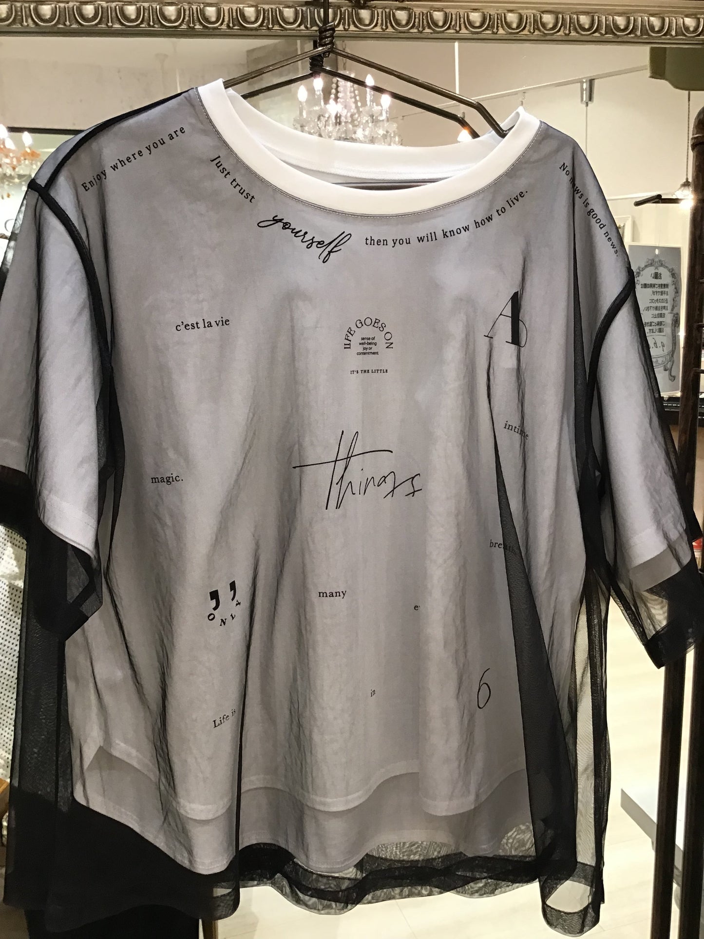 ☆Eimee Law チュールレイヤードランダムロゴTシャツ
